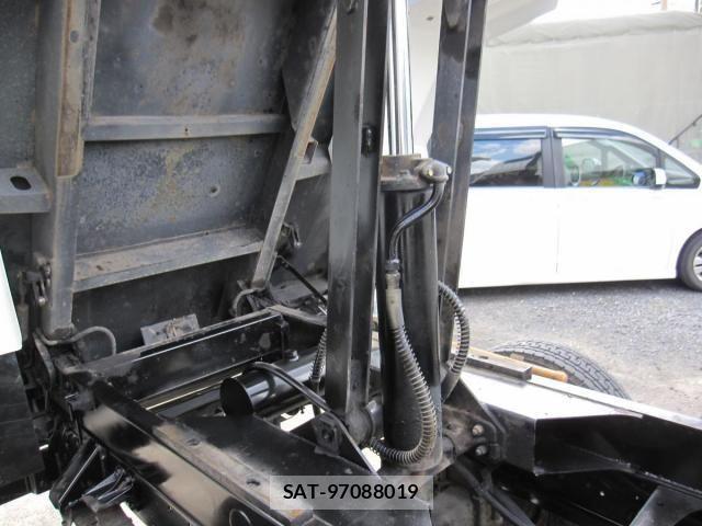 Isuzu FORWARD 2000-03 886894-27