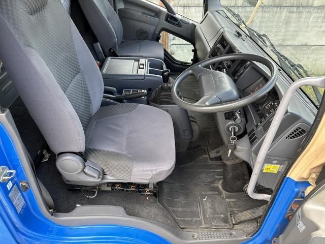 Isuzu FORWARD 2014-08 1601742-18