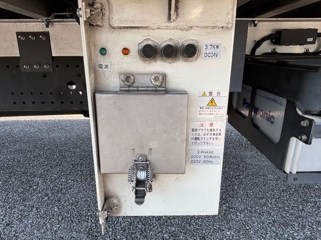Isuzu FORWARD 2020-09 1601731-19