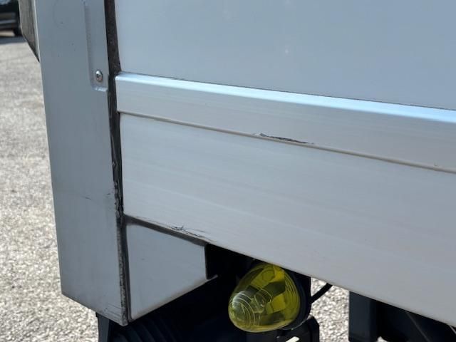 Isuzu FORWARD 2020-09 1601731-22