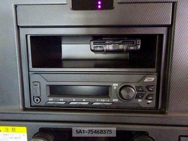 Isuzu FORWARD 2025-08 1743070-10