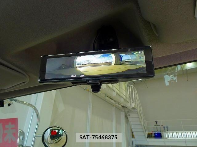 Isuzu FORWARD 2025-08 1743070-12