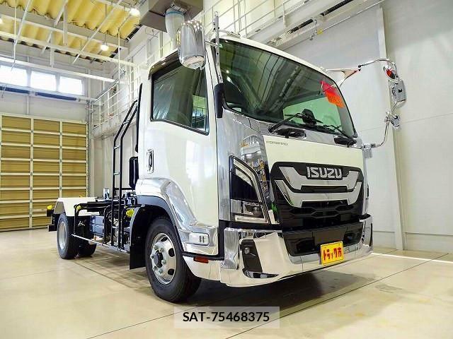 Isuzu FORWARD 2025-08 1743070-1