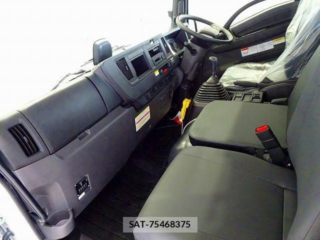Isuzu FORWARD 2025-08 1743070-6