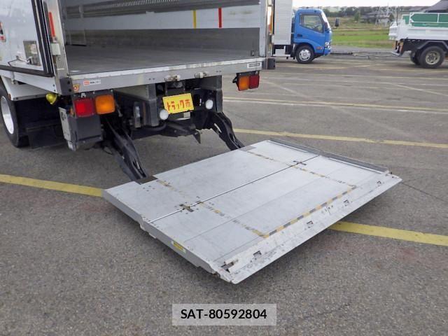 Isuzu FORWARD 2018-06 1743174-16