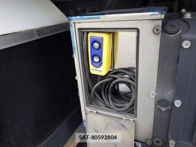 Isuzu FORWARD 2018-06 1743174-17