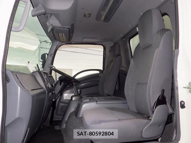 Isuzu FORWARD 2018-06 1743174-18