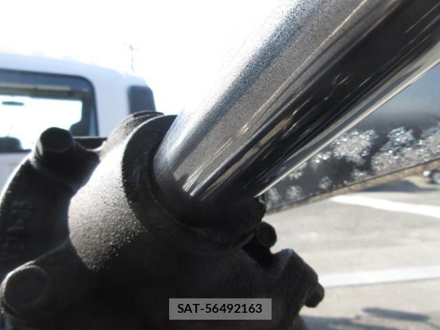 Isuzu FORWARD 2021-12 1743089-24