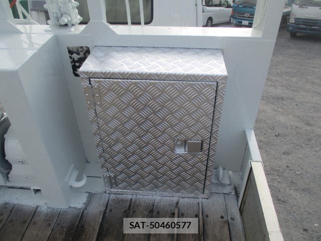 Isuzu FORWARD 2004-09 1870156-27