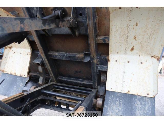 Isuzu FORWARD 2014-08 2009169-17