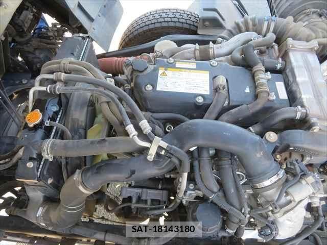 Isuzu FORWARD 2014-03 2018173-12
