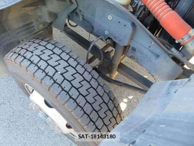 Isuzu FORWARD 2014-03 2018173-14