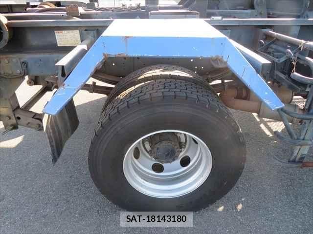 Isuzu FORWARD 2014-03 2018173-19