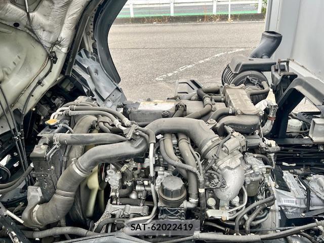 Isuzu FORWARD 2016-08 2099439-26