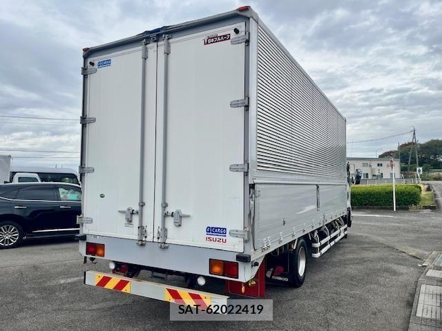 Isuzu FORWARD 2016-08 2099439-4