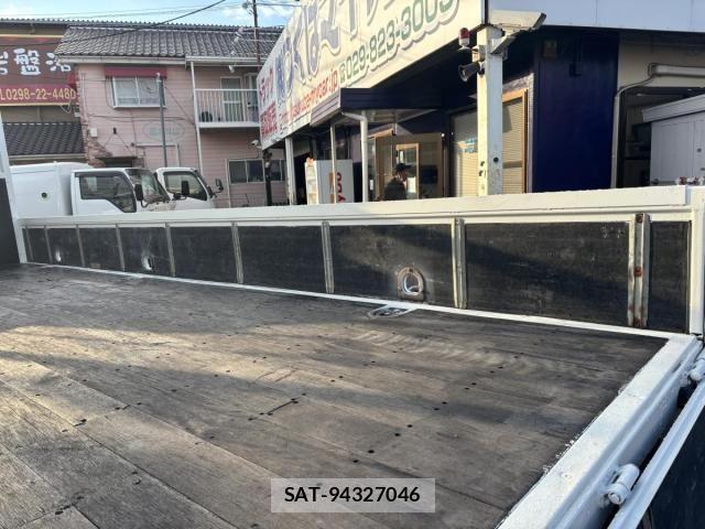 Isuzu FORWARD 2014-07 2099438-11