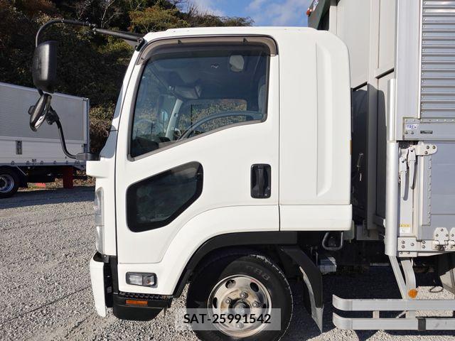 Isuzu FORWARD 2016-03 2099440-9