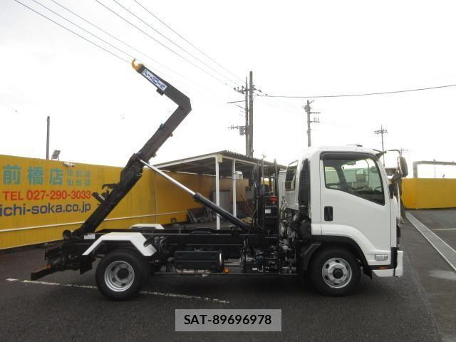 Isuzu FORWARD 2024-10 2316490-12