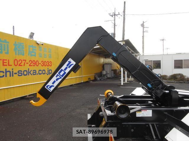 Isuzu FORWARD 2024-10 2316490-15