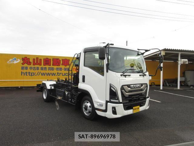 Isuzu FORWARD 2024-10 2316490-1
