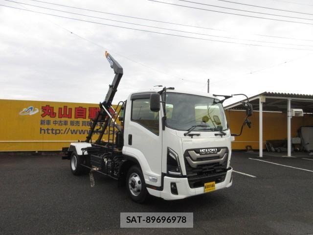 Isuzu FORWARD 2024-10 2316490-8
