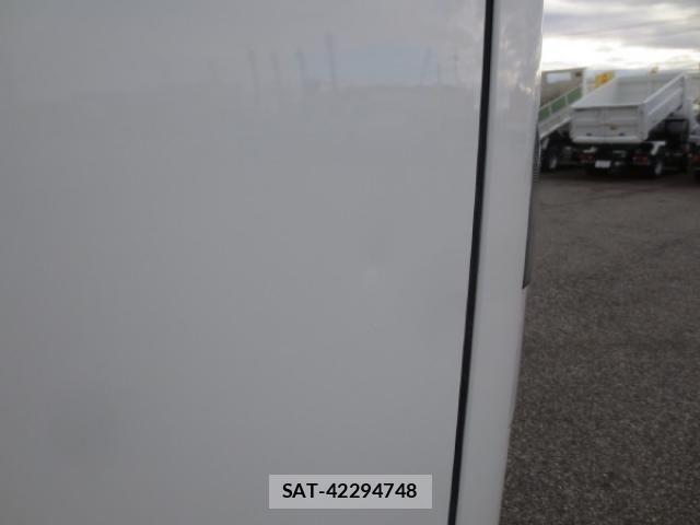 Isuzu FORWARD 2021-08 2316495-17