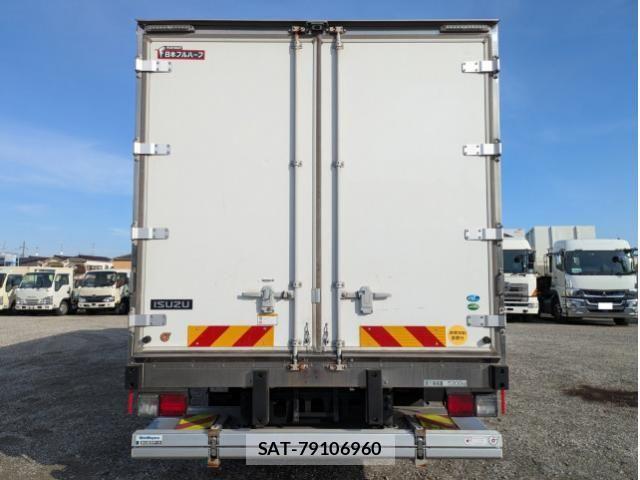 Isuzu FORWARD 2021-10 2316498-9