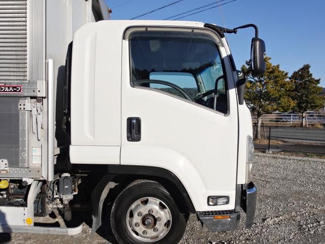Isuzu FORWARD 2010-10 2317735-6
