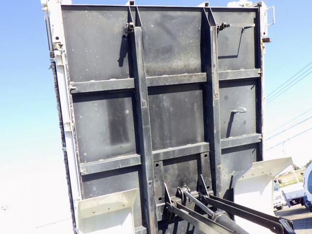 Isuzu FORWARD 2023-02 2385858-10