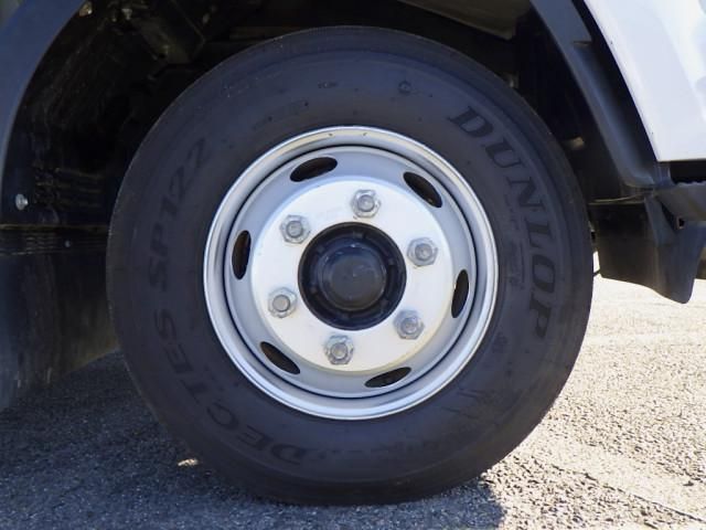 Isuzu FORWARD 2023-02 2385858-17