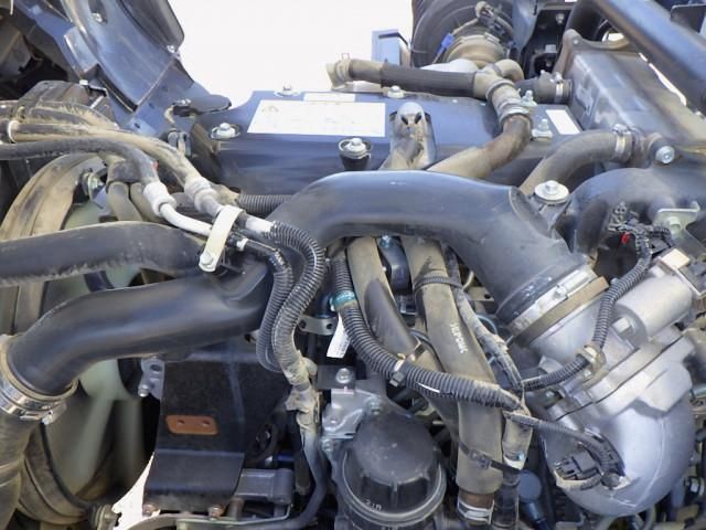 Isuzu FORWARD 2023-02 2385858-22