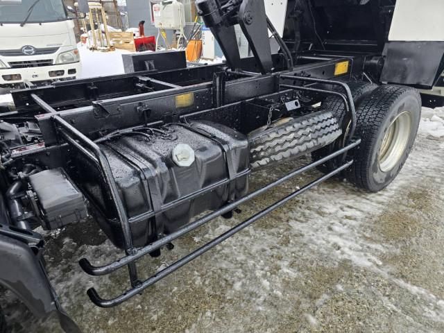 Isuzu FORWARD 2012-06 2385870-18