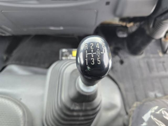 Isuzu FORWARD 2012-06 2385870-27