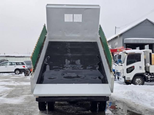 Isuzu FORWARD 2012-06 2385870-6