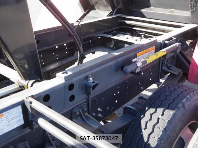 Isuzu FORWARD 2020-07 2776953-6