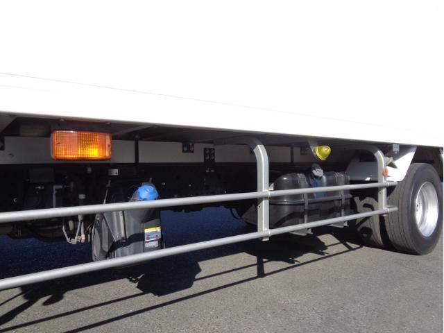 Isuzu FORWARD 2019-09 3292722-21