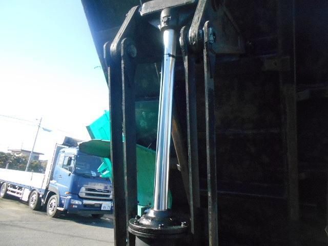 Isuzu FORWARD 2007-08 3356772-9