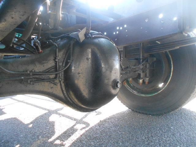 Isuzu FORWARD 2007-08 3356772-18