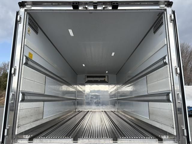 Isuzu FORWARD 2018-11 3356767-14