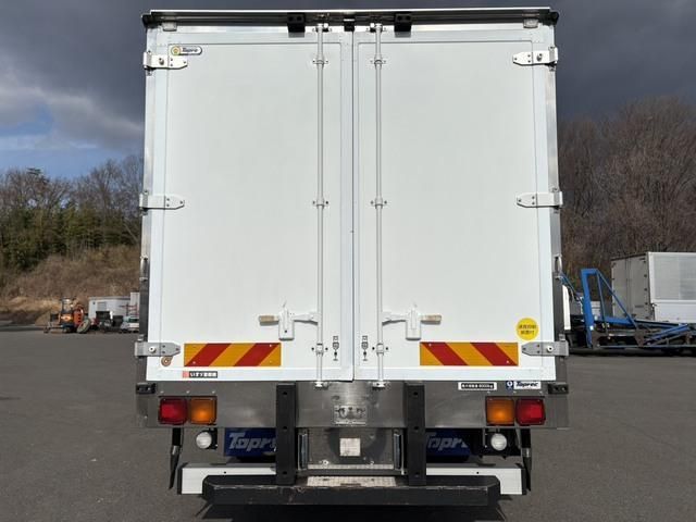 Isuzu FORWARD 2018-11 3356767-6