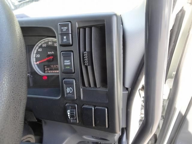 Isuzu FORWARD 2023-06 3356764-25