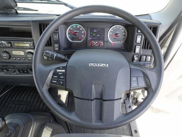 Isuzu FORWARD 2023-06 3356764-26
