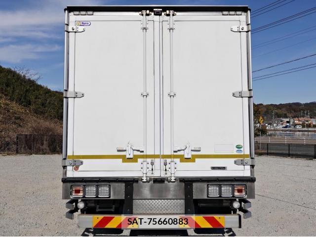 Isuzu FORWARD 2016-11 3670170-10