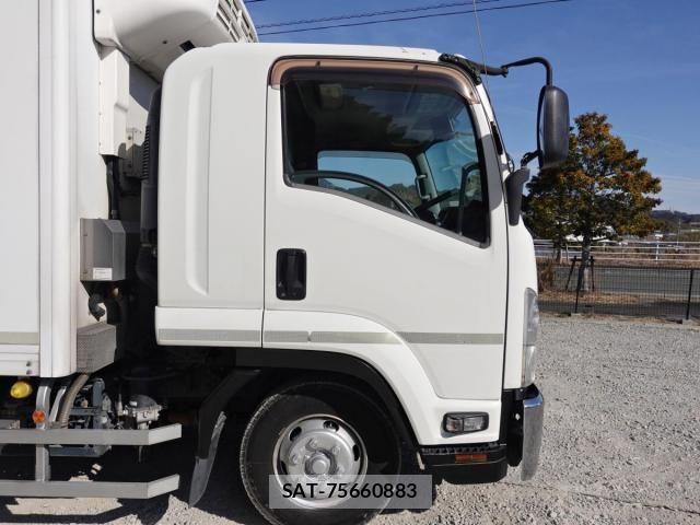 Isuzu FORWARD 2016-11 3670170-7