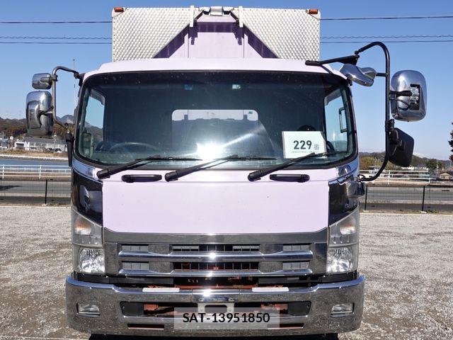 Isuzu FORWARD 2014-12 3670167-1