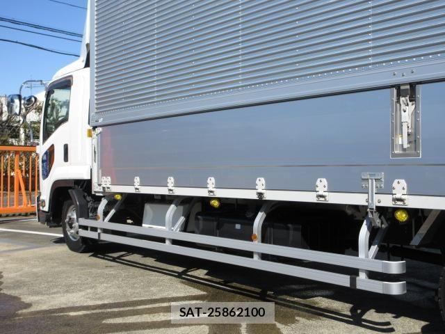Isuzu FORWARD 2018-03 3670106-17