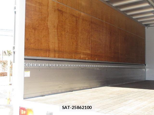 Isuzu FORWARD 2018-03 3670106-24