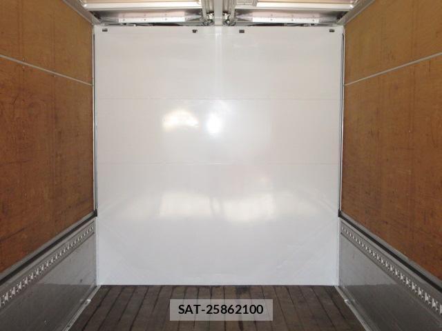 Isuzu FORWARD 2018-03 3670106-26