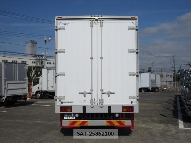 Isuzu FORWARD 2018-03 3670106-5
