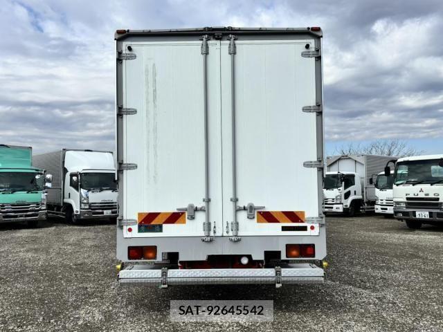 Isuzu FORWARD 2014-07 3714304-5
